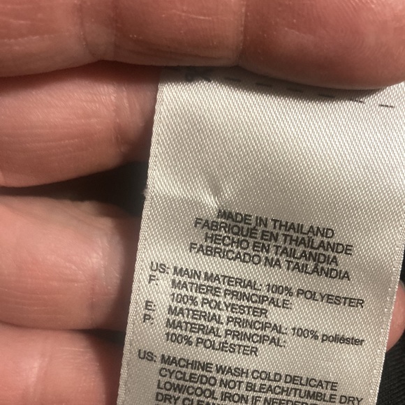 Reebok black tank top - Picture 4 of 4